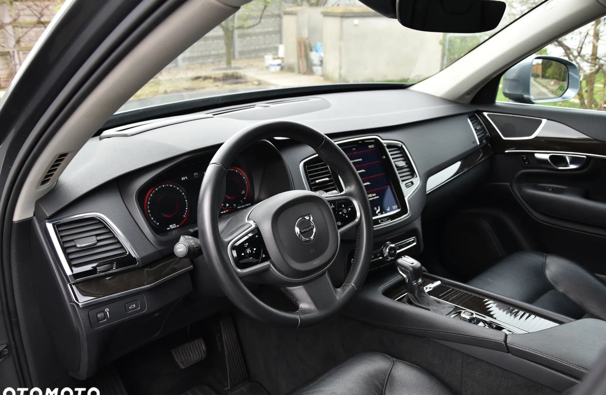 Volvo XC 90 cena 139900 przebieg: 60000, rok produkcji 2018 z Działoszyn małe 466